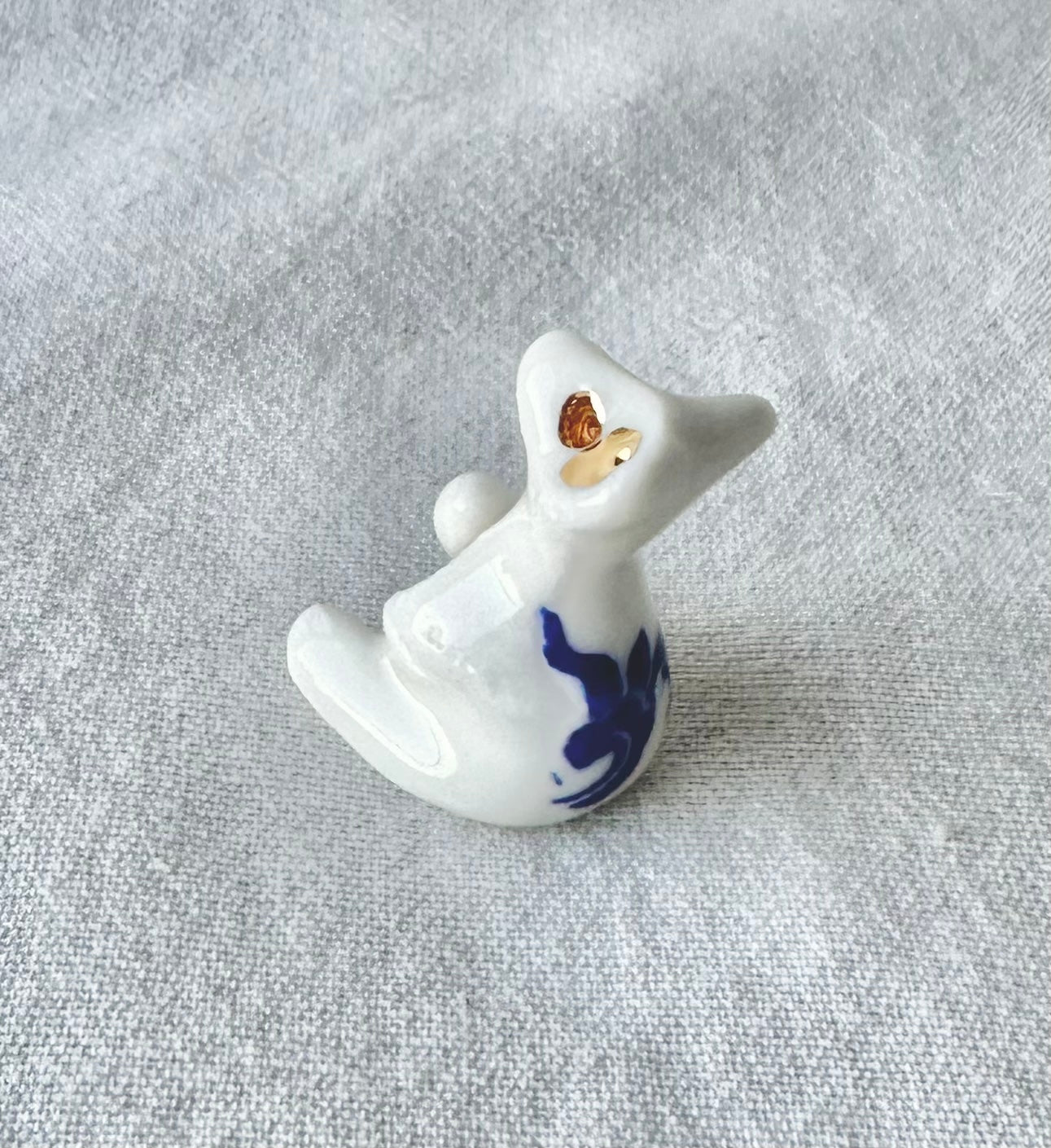 Werling z Włoch, rzeźba porcelanowa złocona