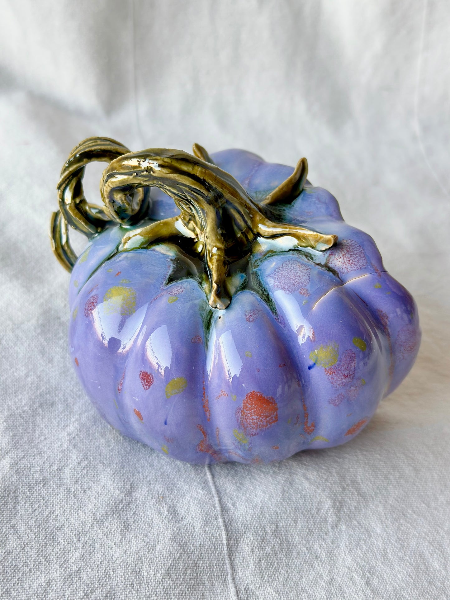 Dynia ceramiczna z otworem