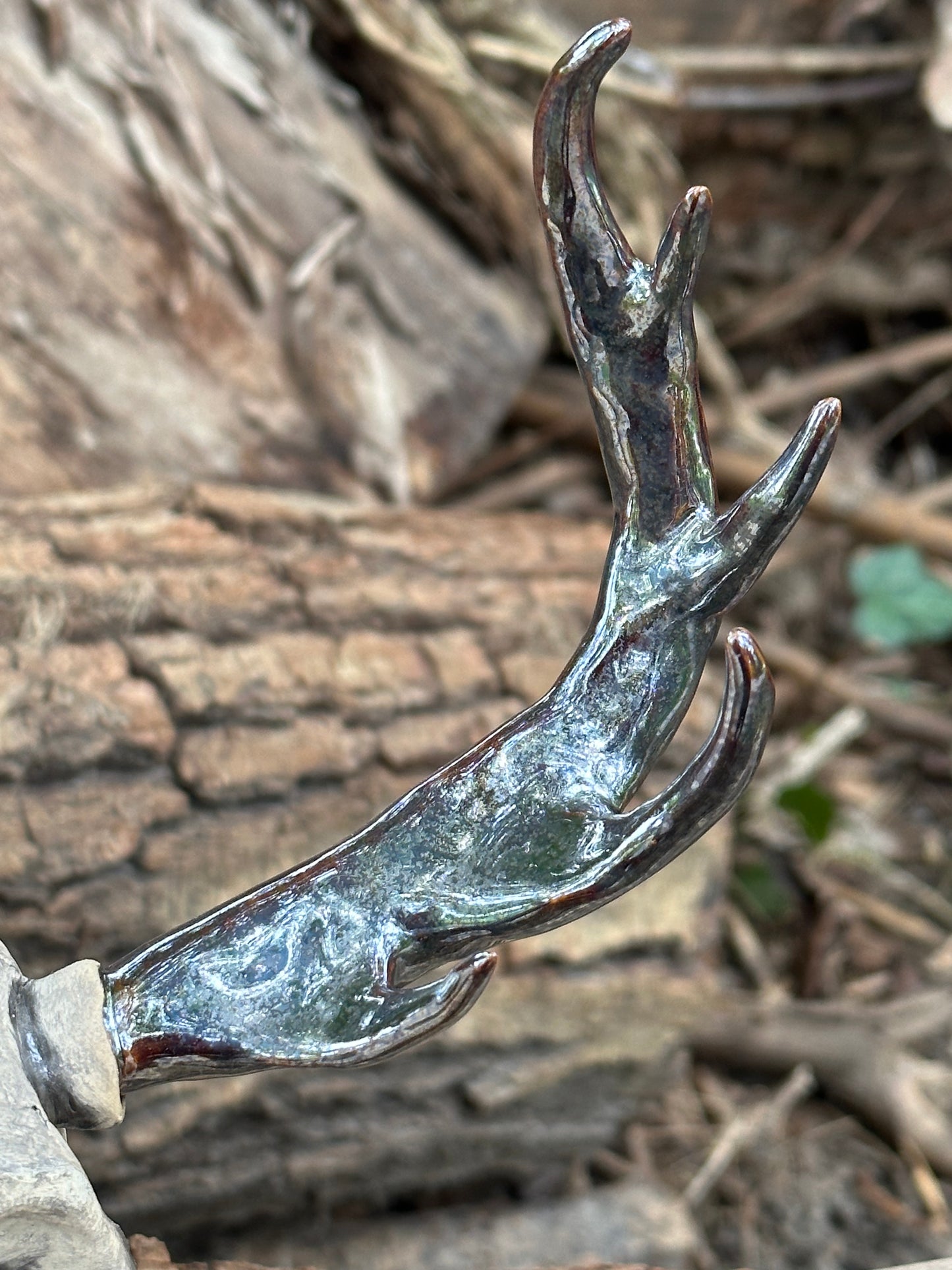 Czaszka ceramiczna z rogami