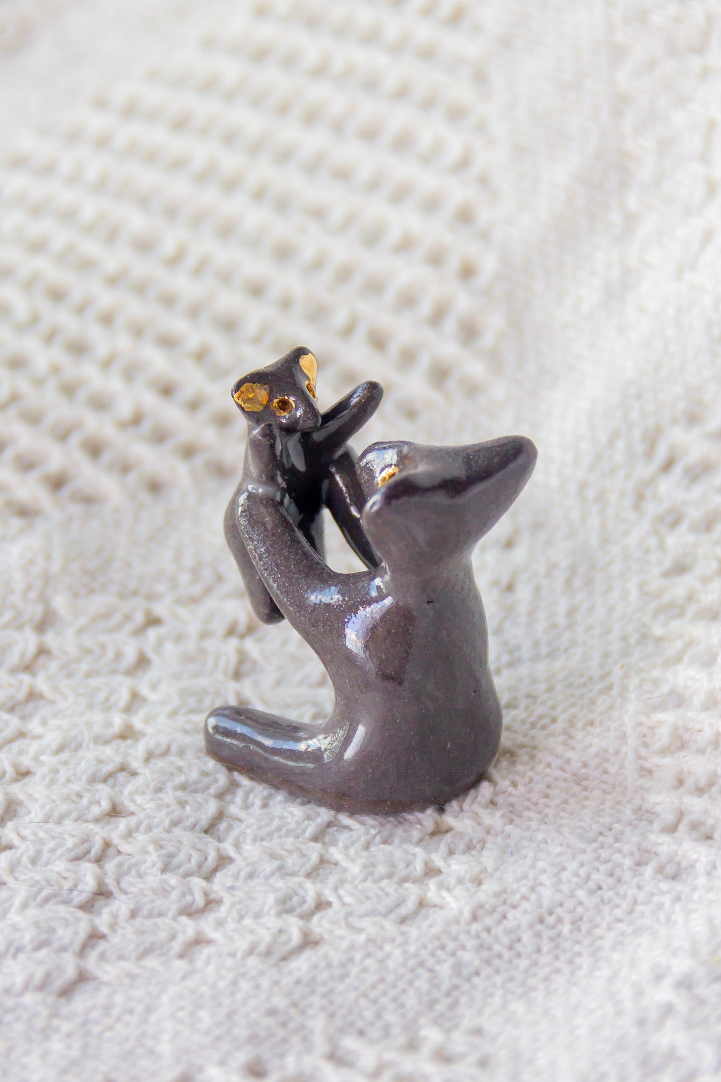 Grande Famille Werling, sculpture en porcelaine avec dorure