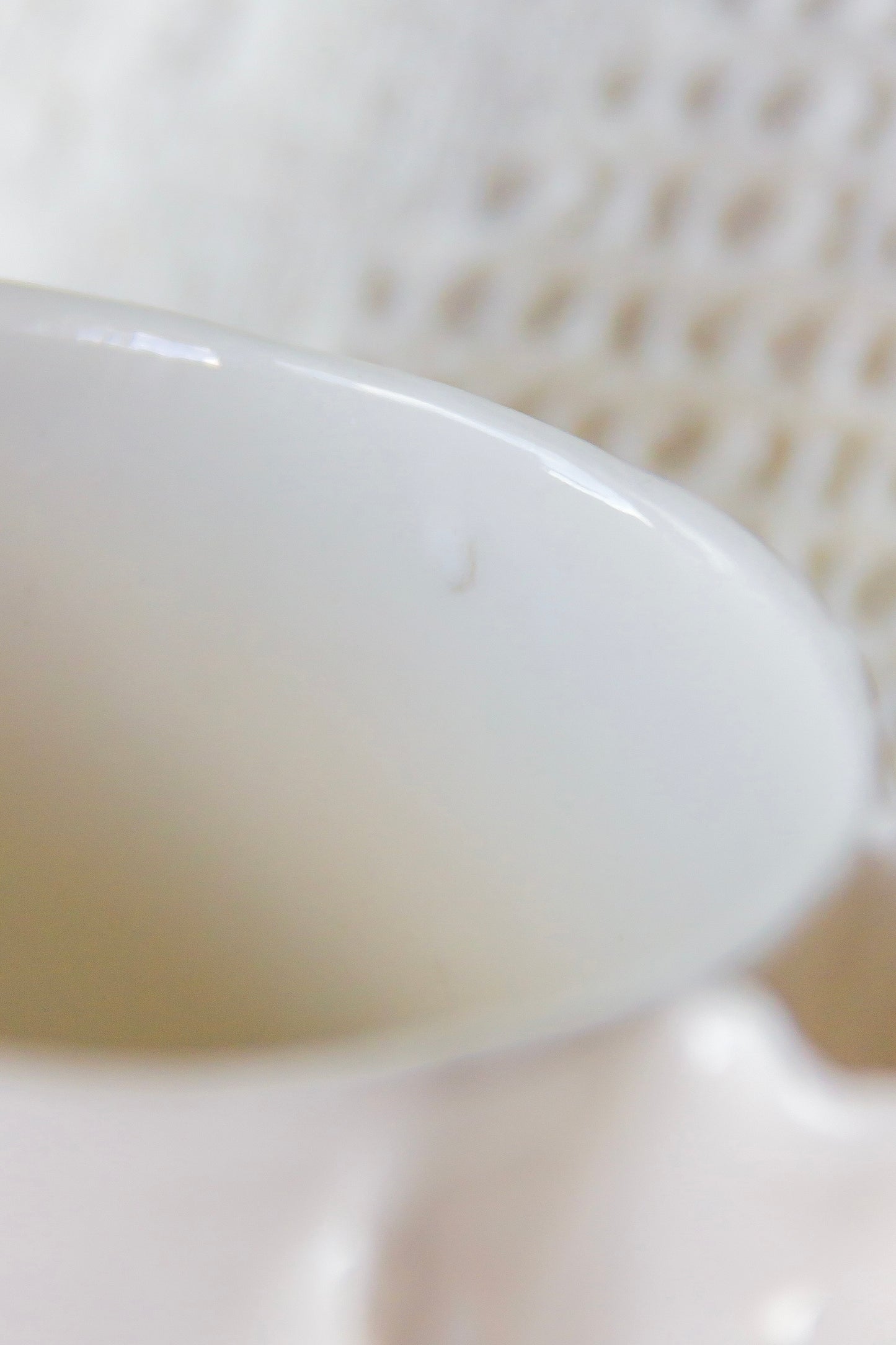 Kubek porcelanowy „Laminari” biały