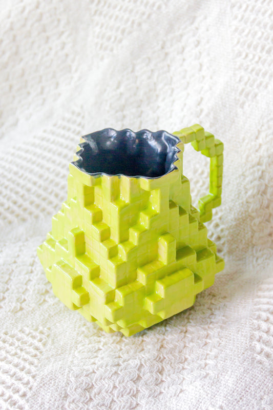 Kubek ceramiczny «8-Bit» czarno-zielony