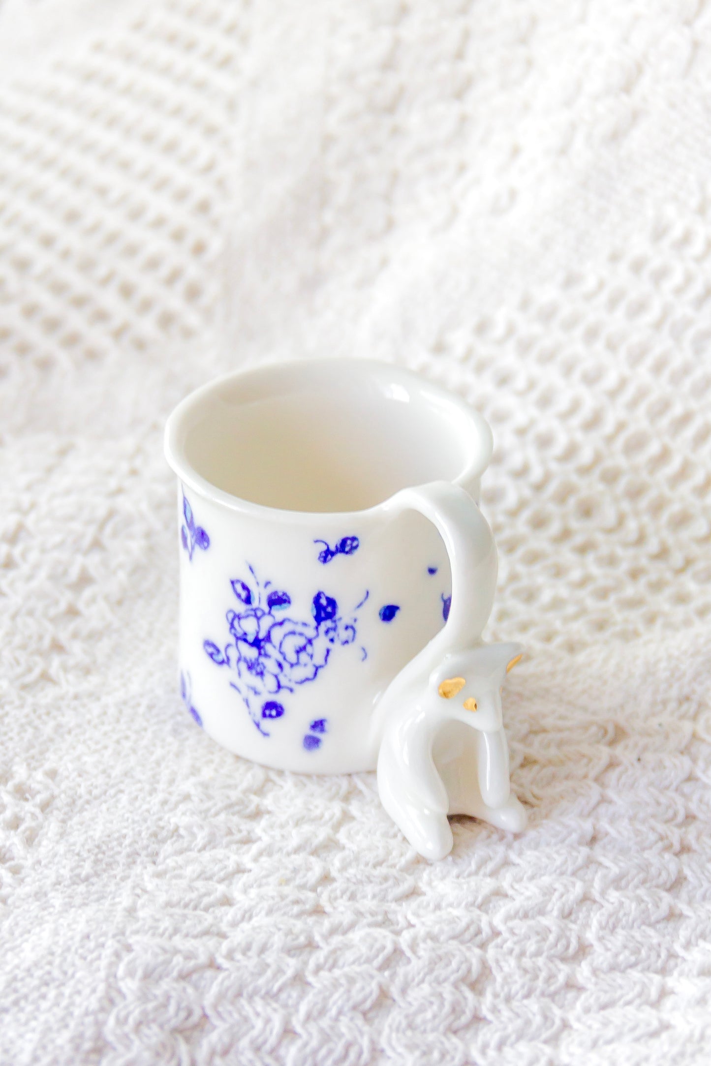Tasse à expresso en porcelaine "Laminari" dorée