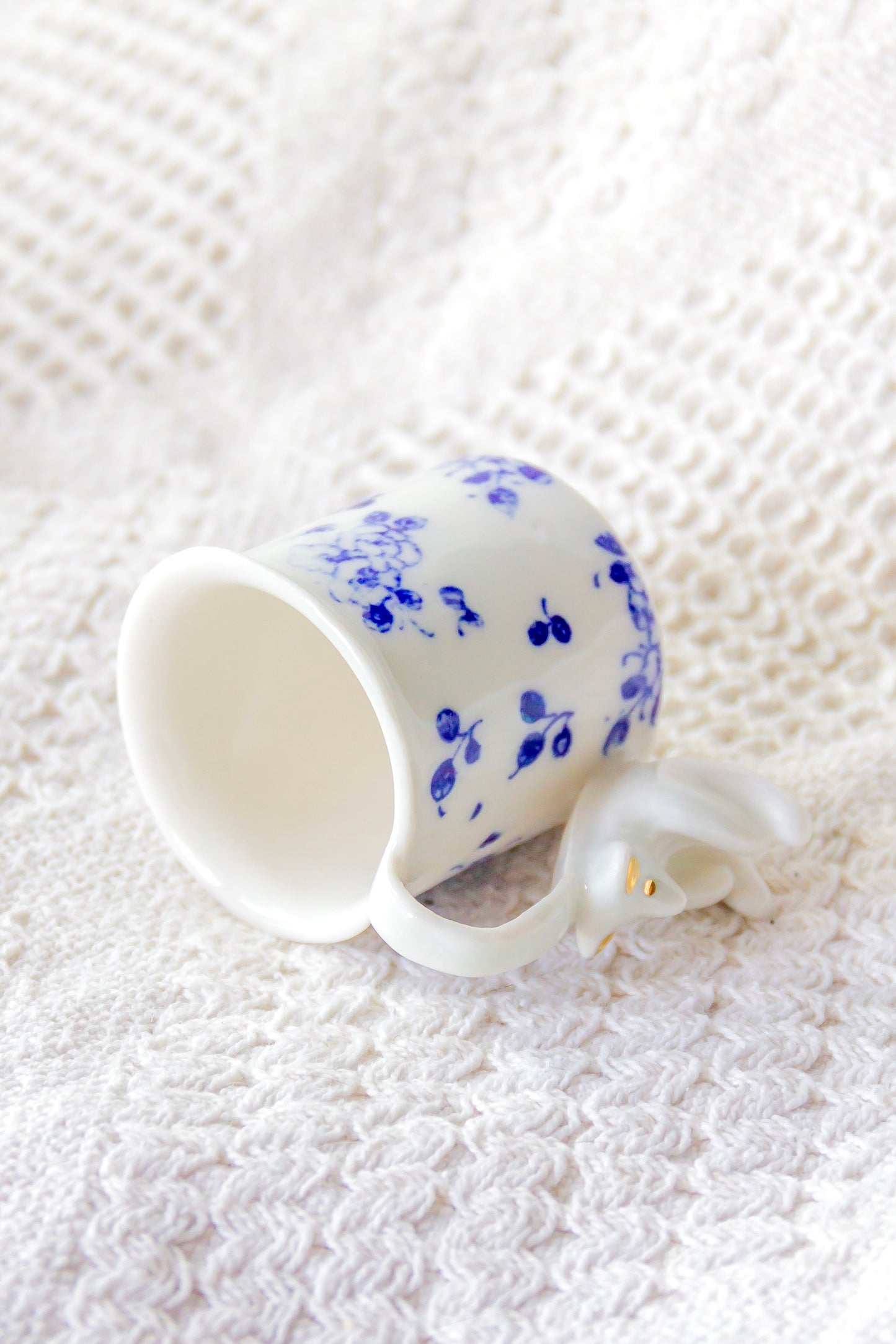 Tasse à expresso en porcelaine "Laminari" dorée