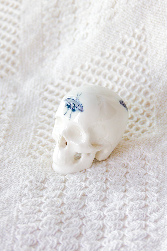 Czaszka porcelanowa mini