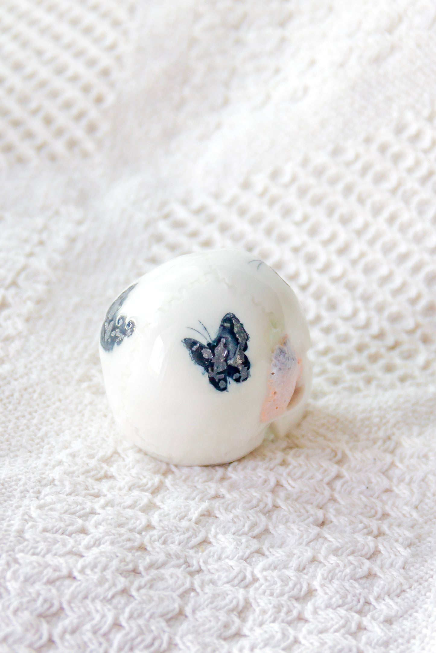 Czaszka porcelanowa mini