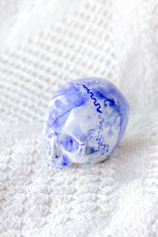 Czaszka porcelanowa mini