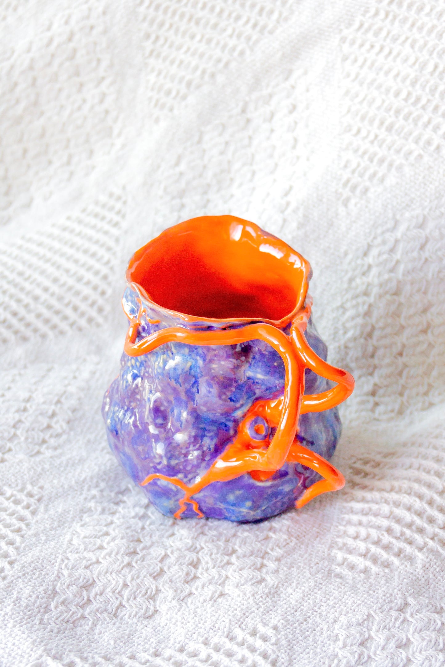 Kubek ceramiczny “Couroupita” fioletowo-pomarańczowy