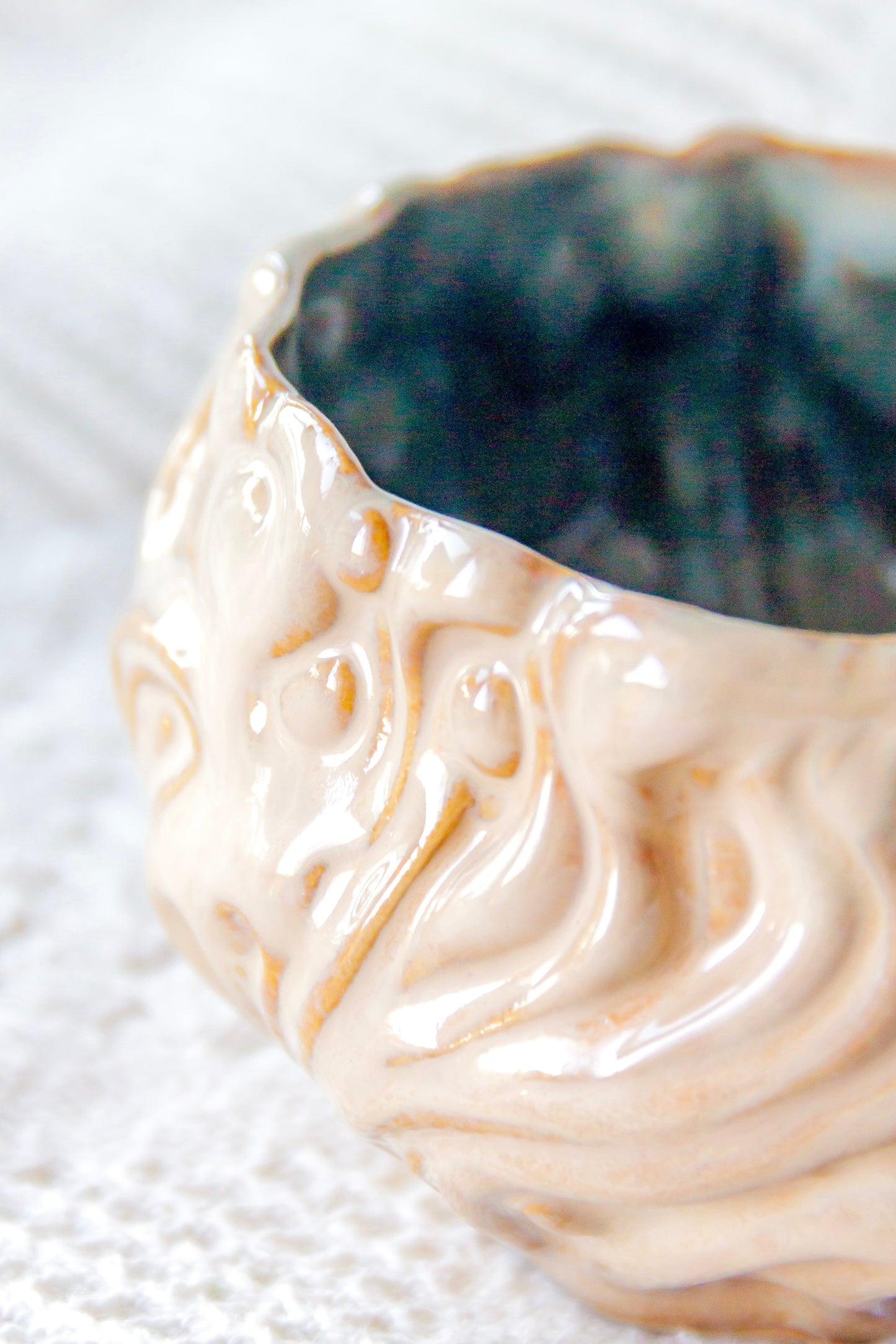 Filiżanka ceramiczna “Kurtina” beżowo-zielona