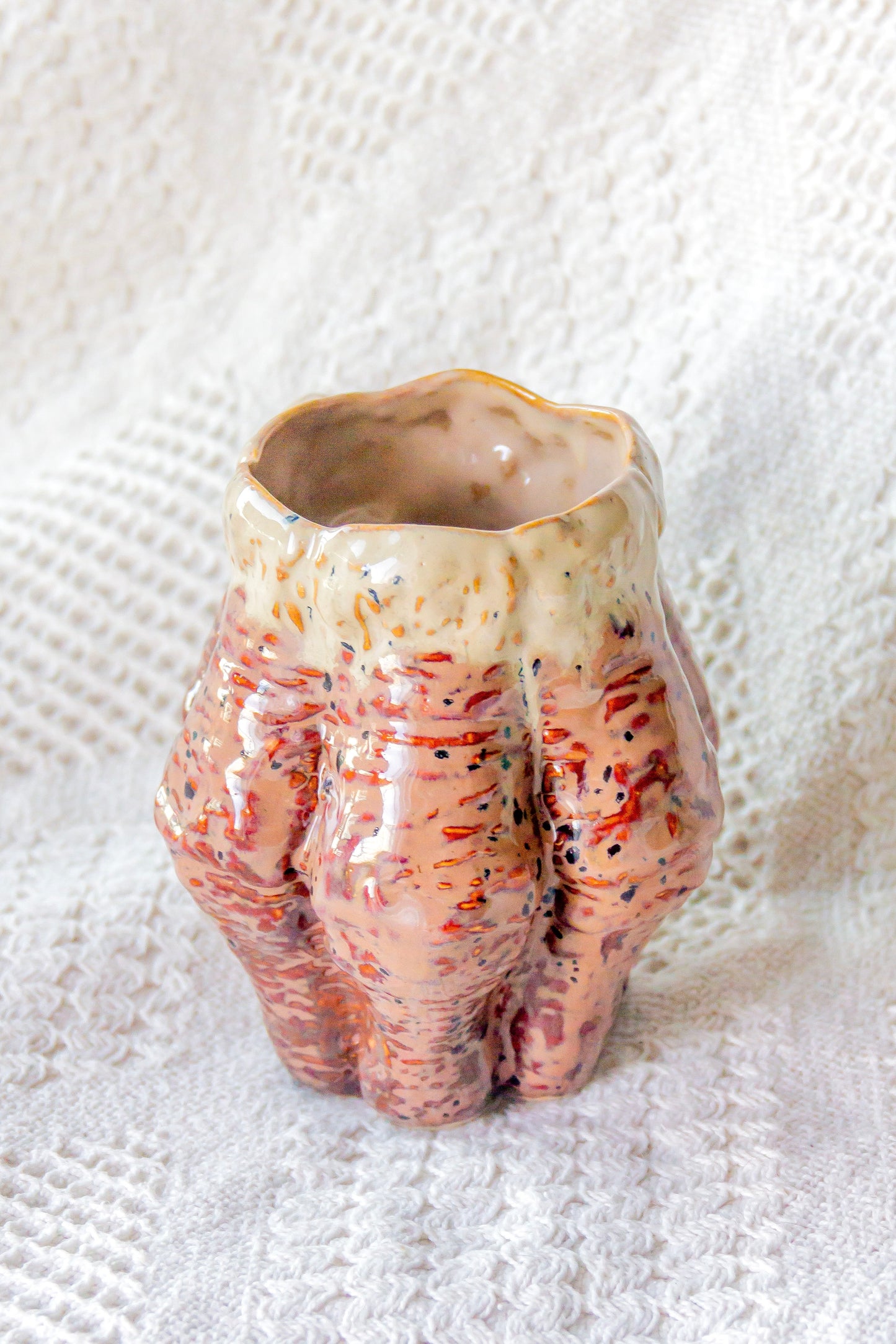Kubek ceramiczny “Luko” brązowo-beżowy