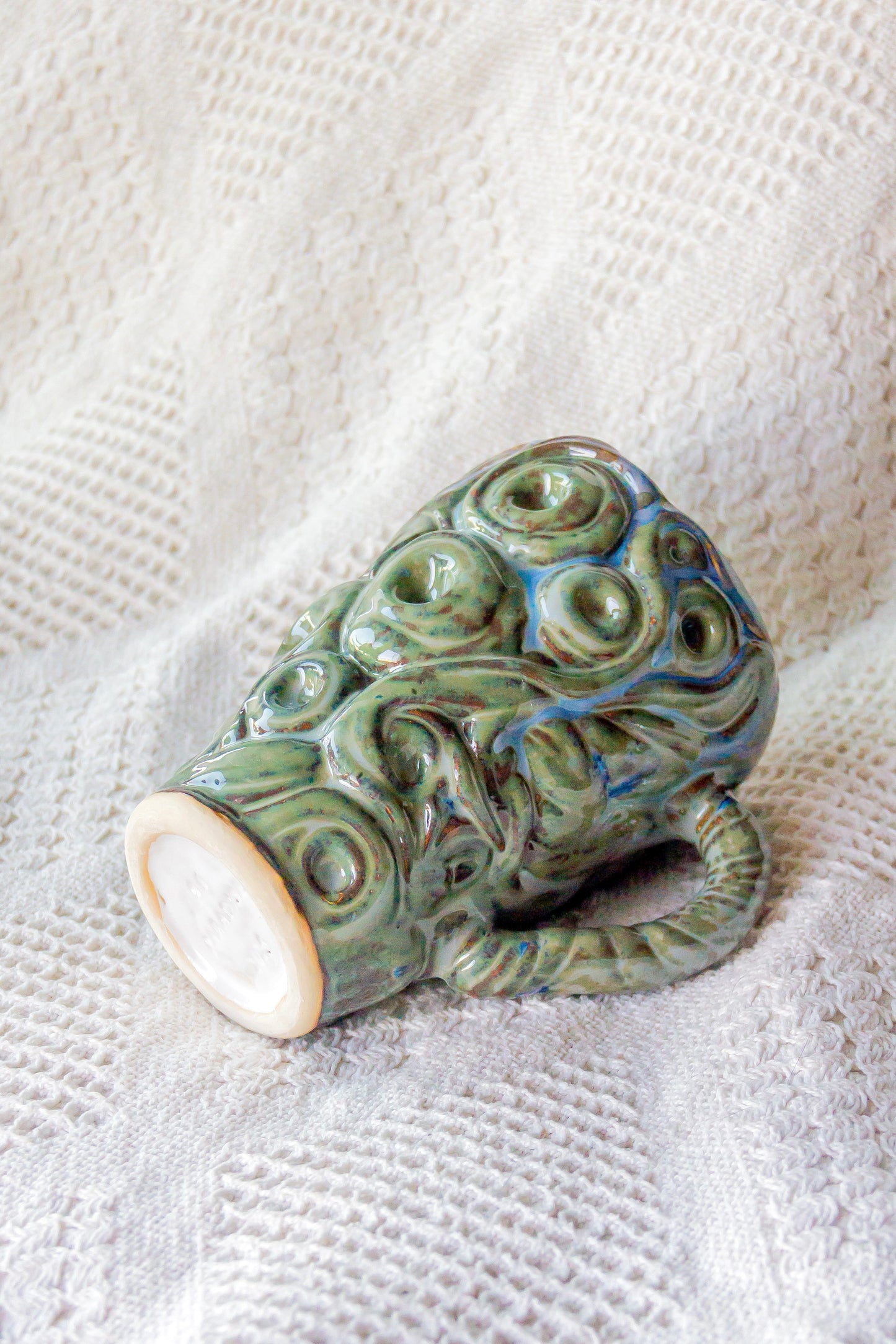 Kubek ceramiczny «Twist» zielono-biały