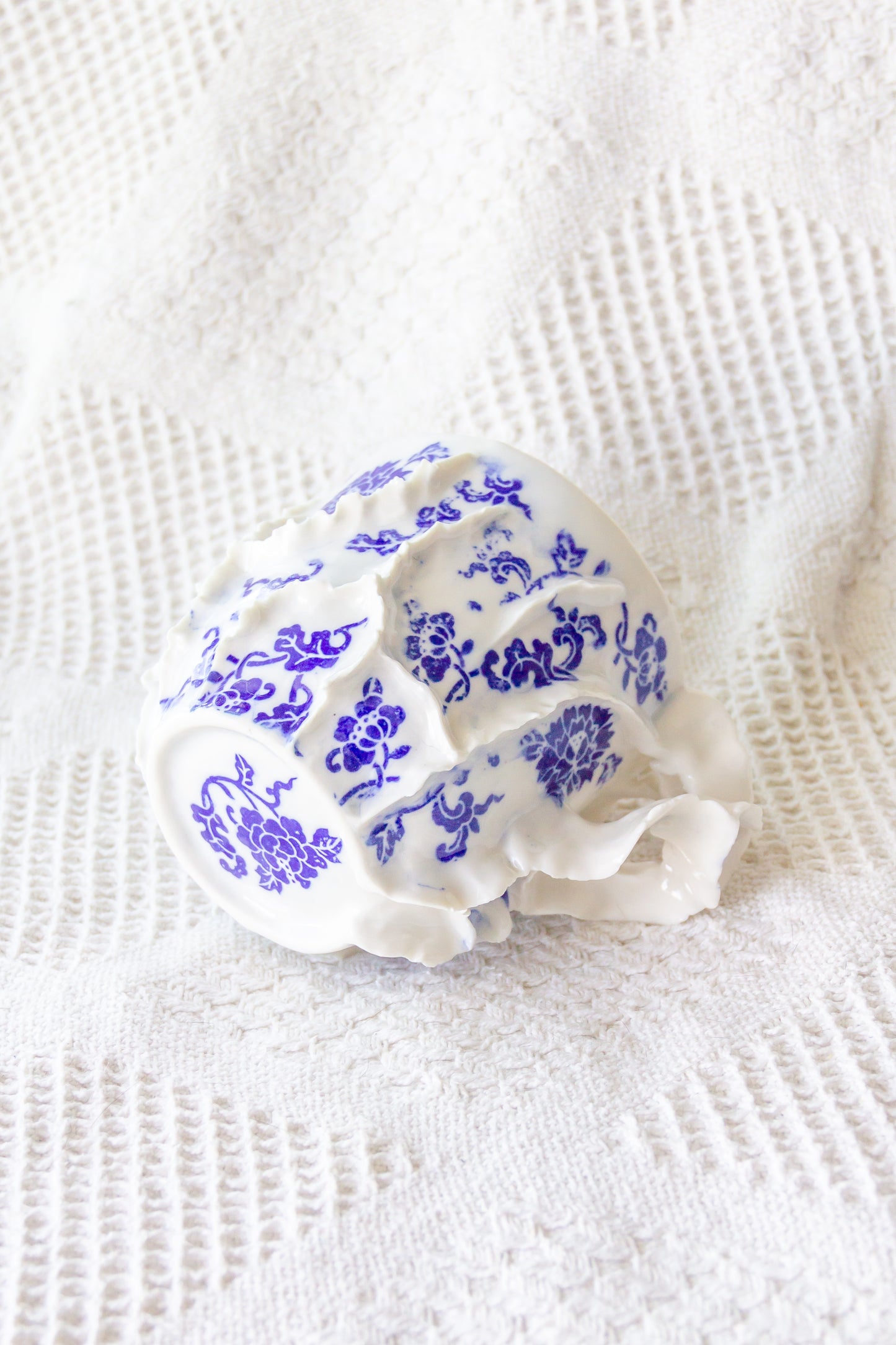 Mug en porcelaine plaqué or