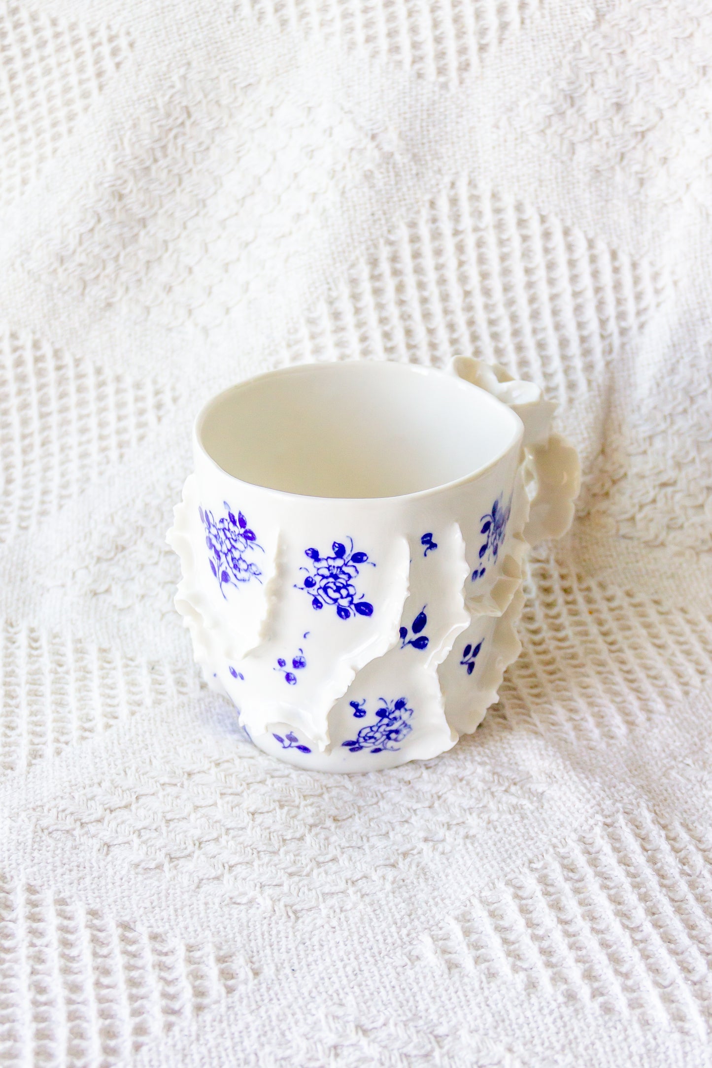 Kubek porcelanowy „Laminari”