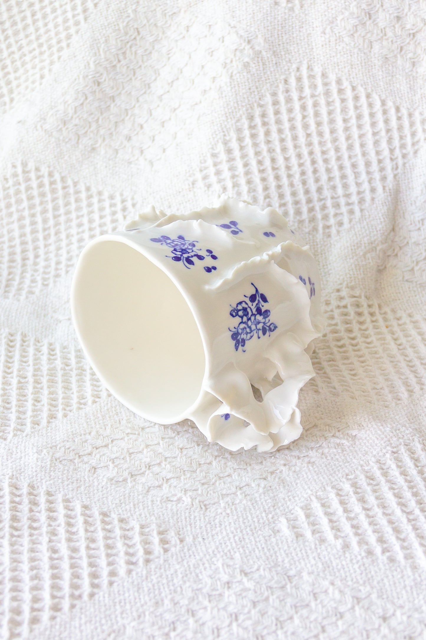 Kubek porcelanowy „Laminari”