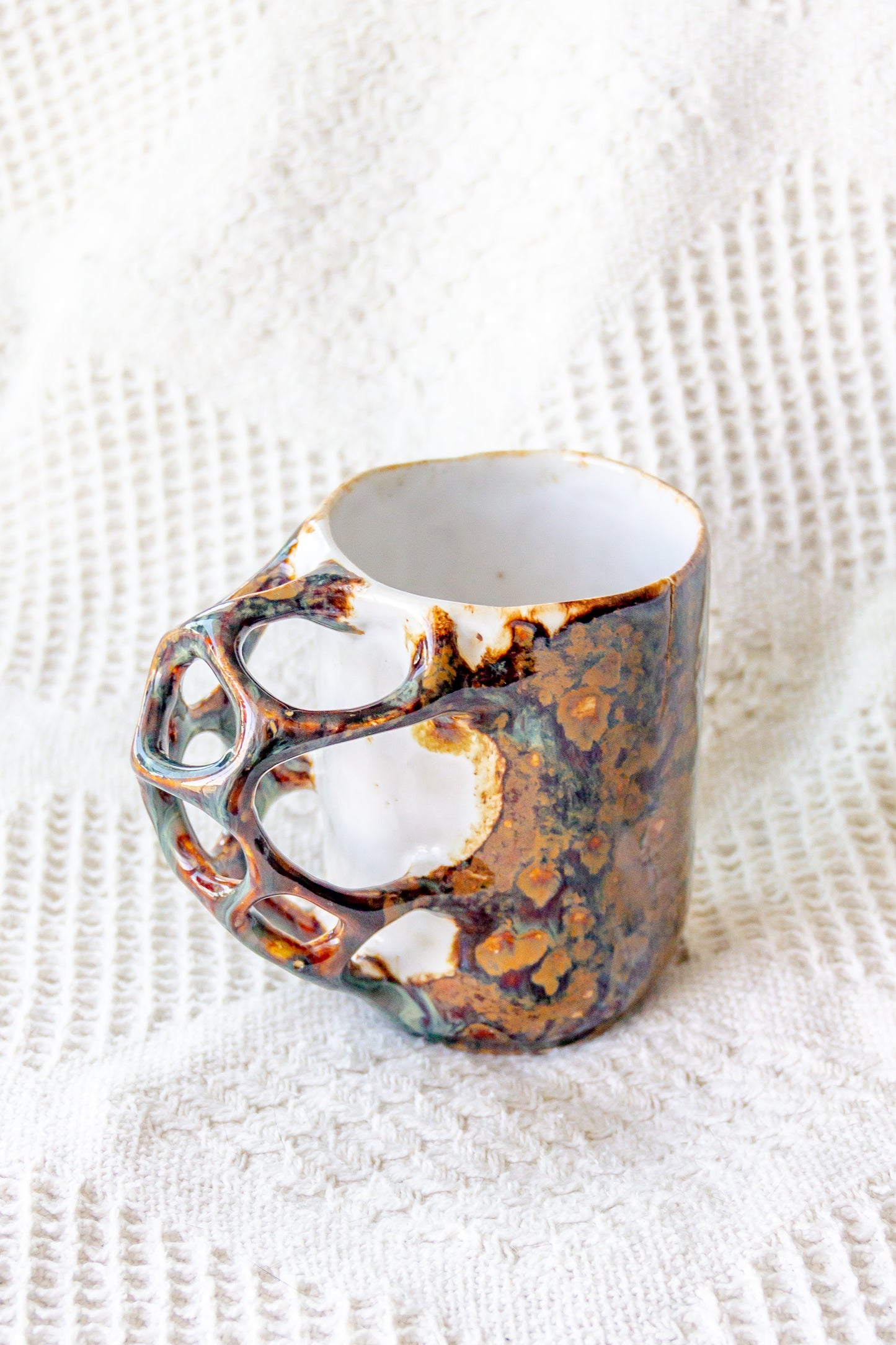 Kubek ceramiczny „Tripto” biało-brązowy