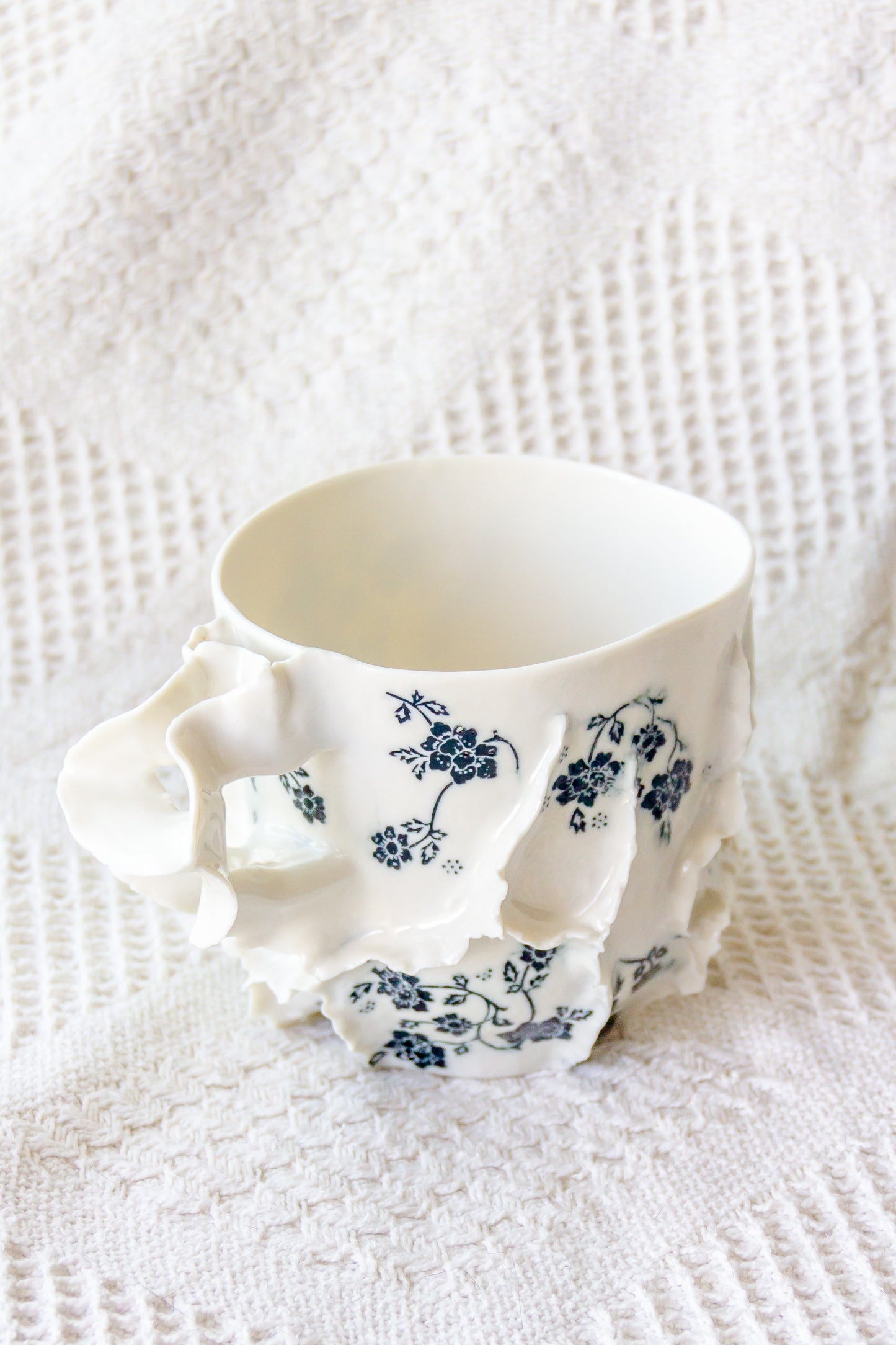 Kubek porcelanowy „Laminari”