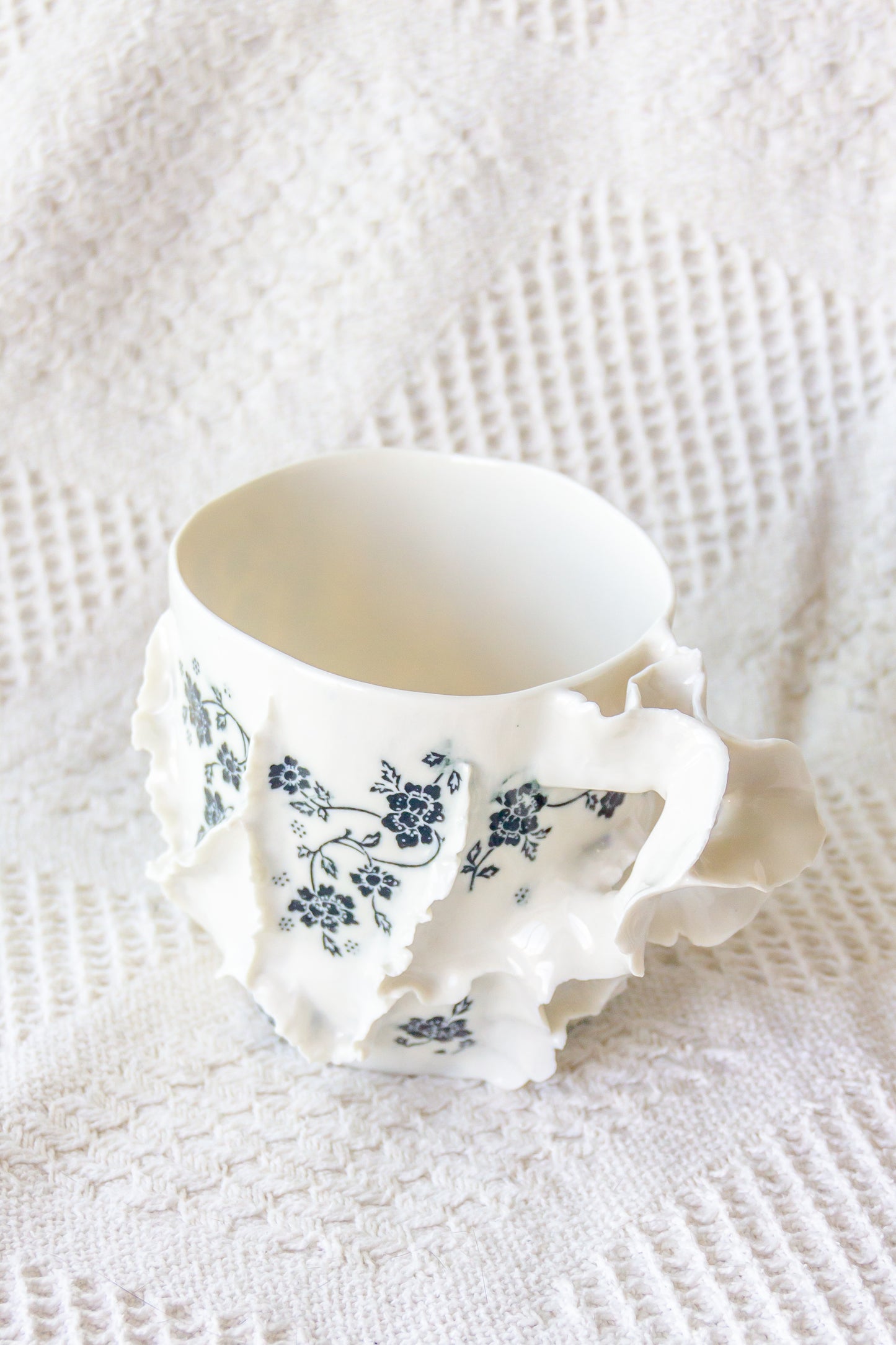 Kubek porcelanowy „Laminari”