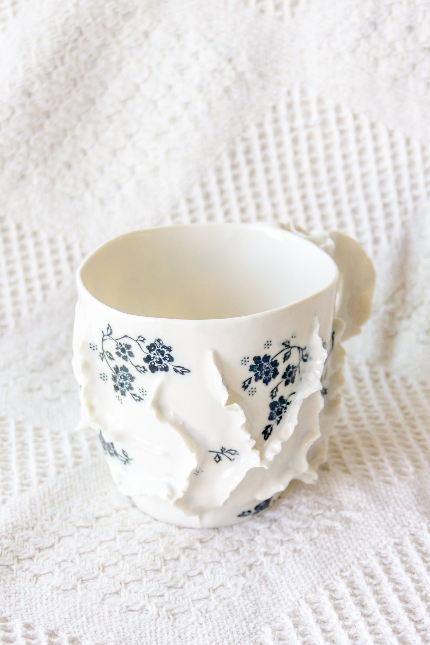 Kubek porcelanowy „Laminari”