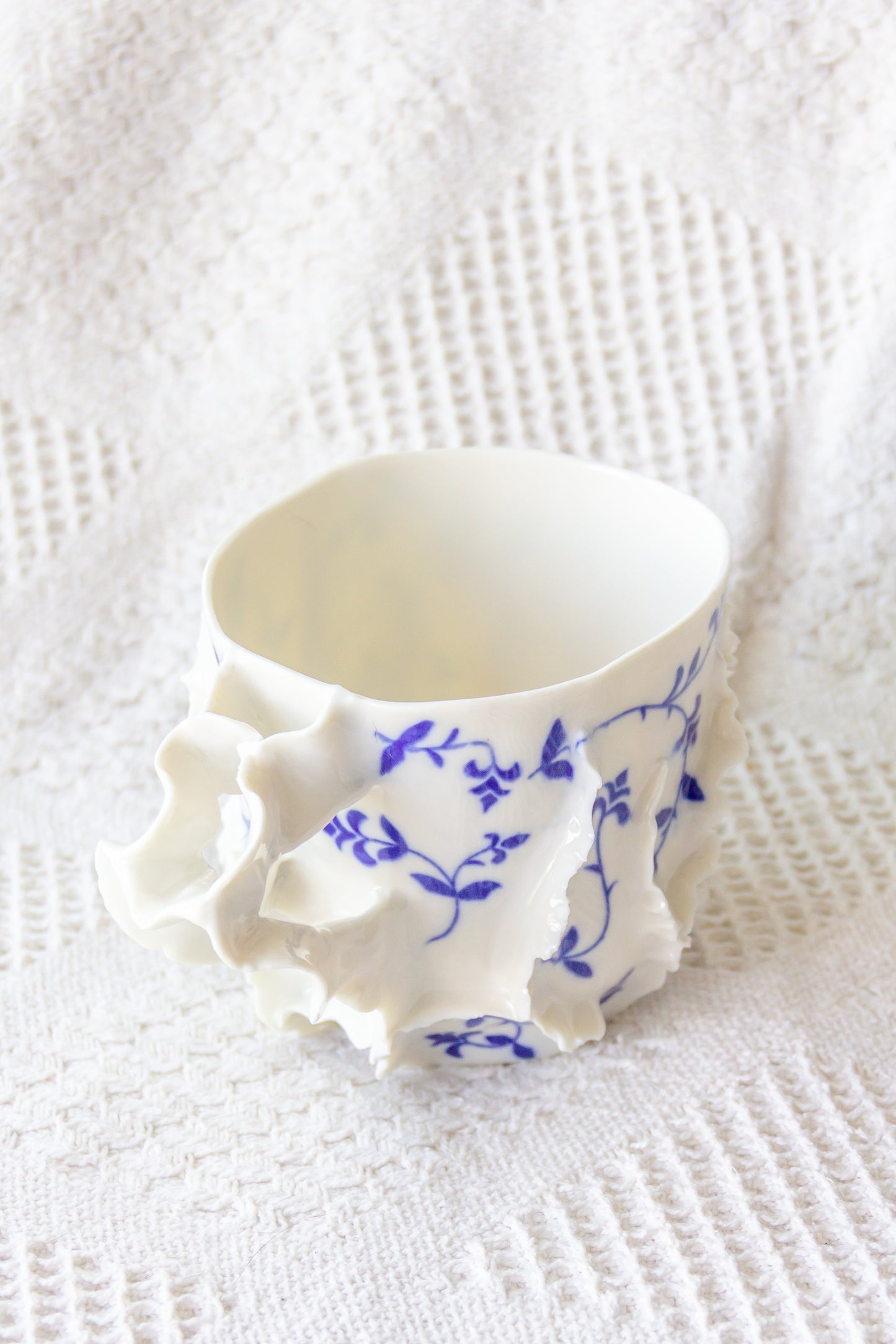 Kubek porcelanowy „Laminari”