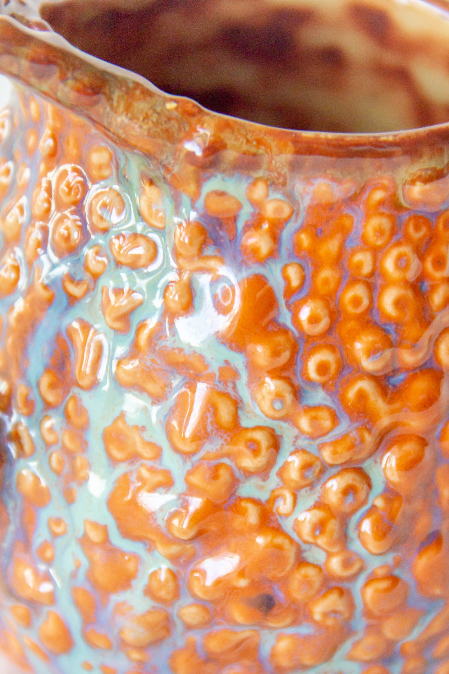Kubek ceramiczny „Rafflesio” pomarańczowo-brązowy