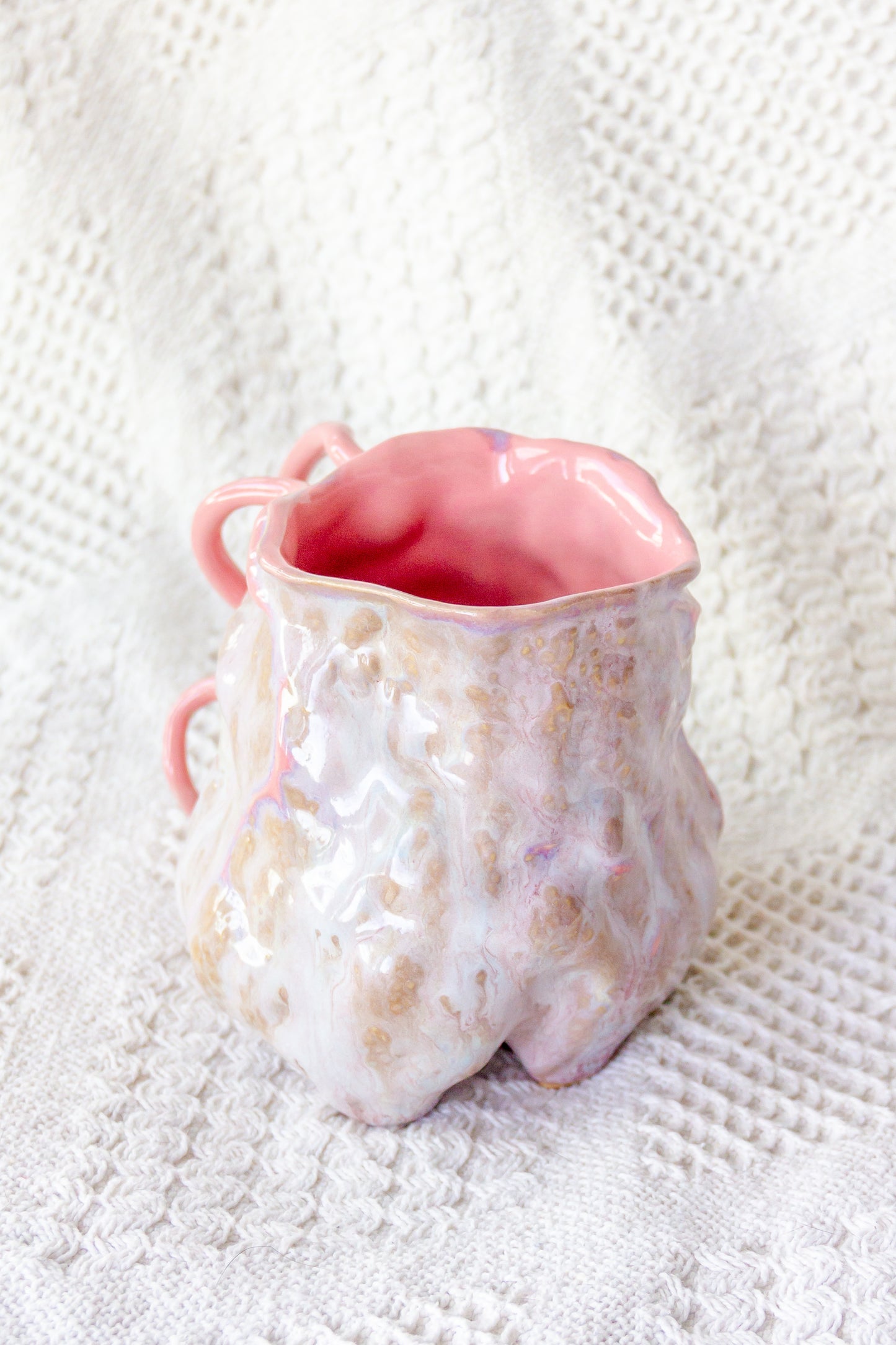 Kubek ceramiczny “Couroupita” fioletowo-różowy