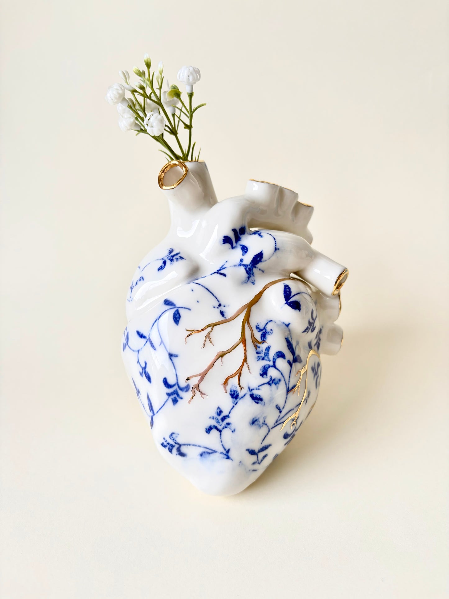 Serce porcelanowe wazonik ze złoceniem