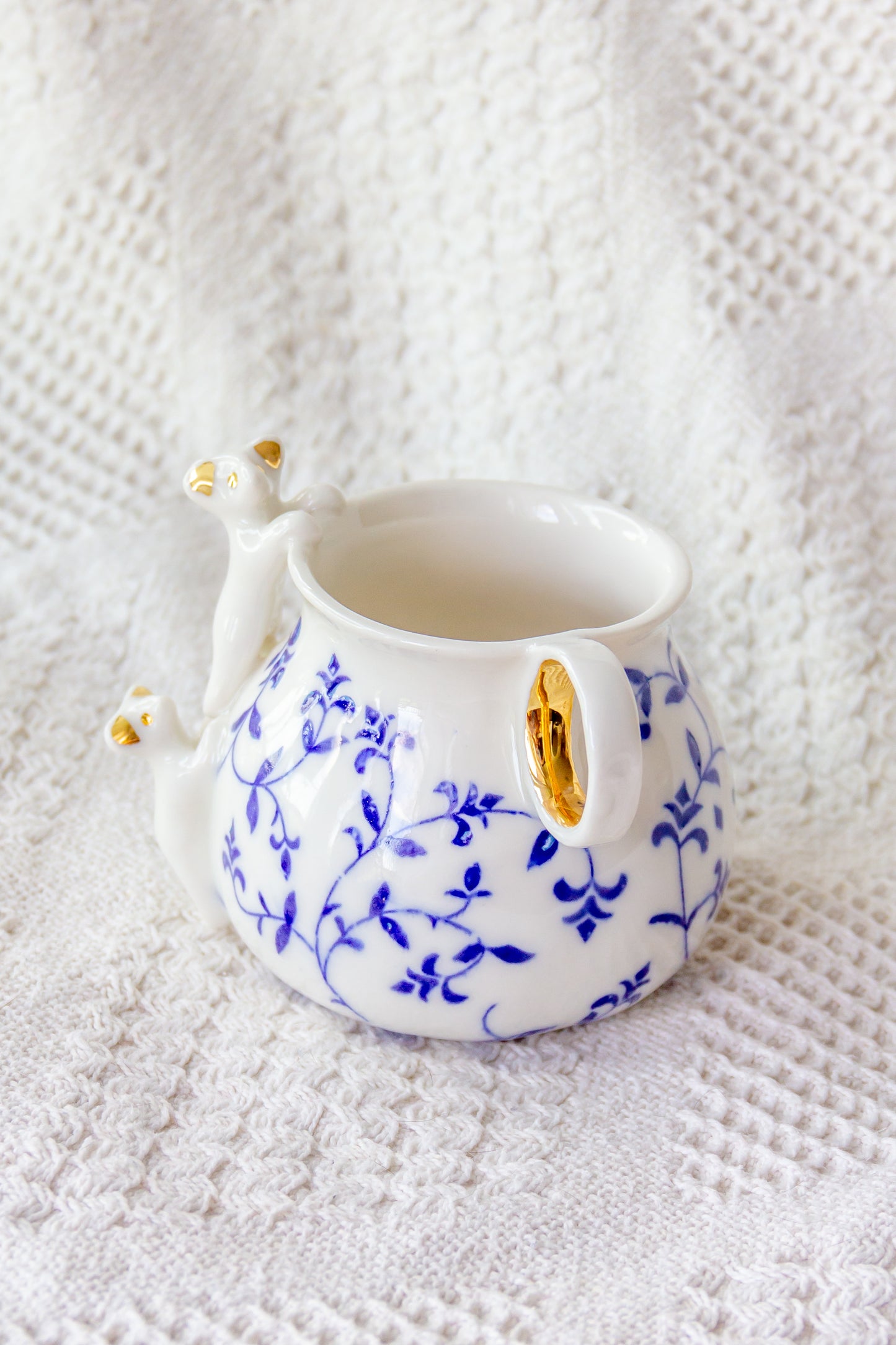 Kubek porcelanowy z werlingami