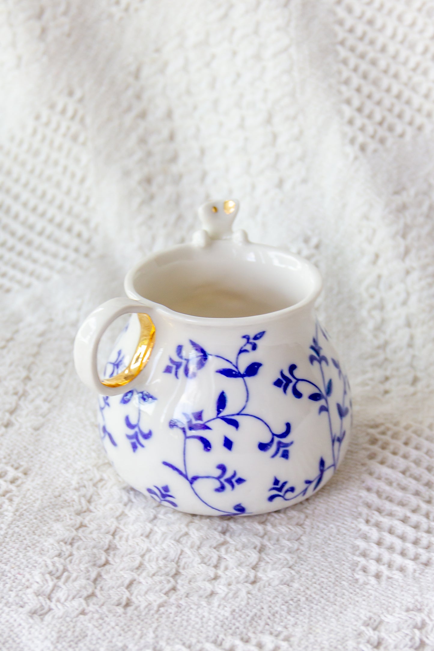 Kubek porcelanowy z werlingami