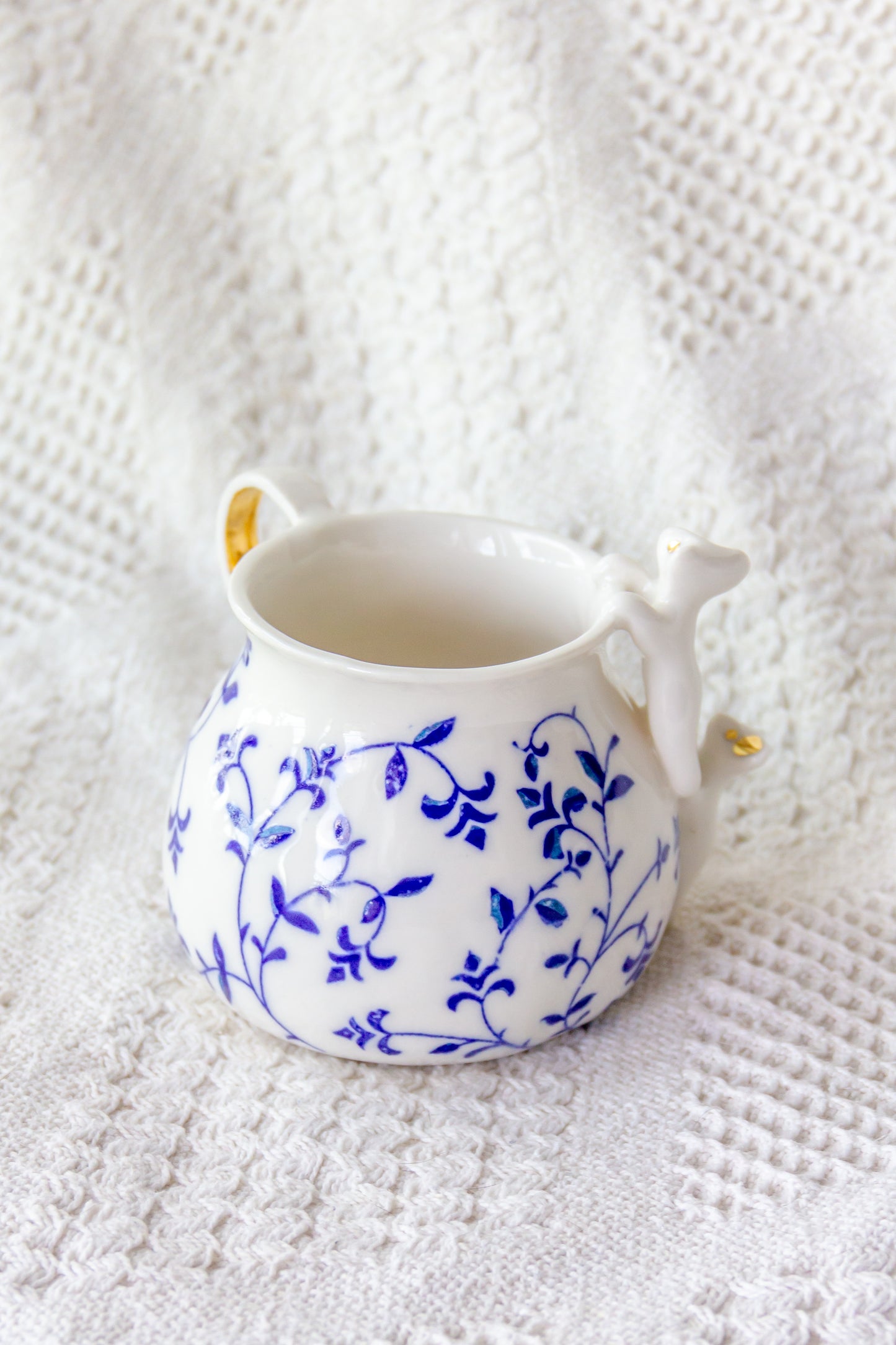 Kubek porcelanowy z werlingami