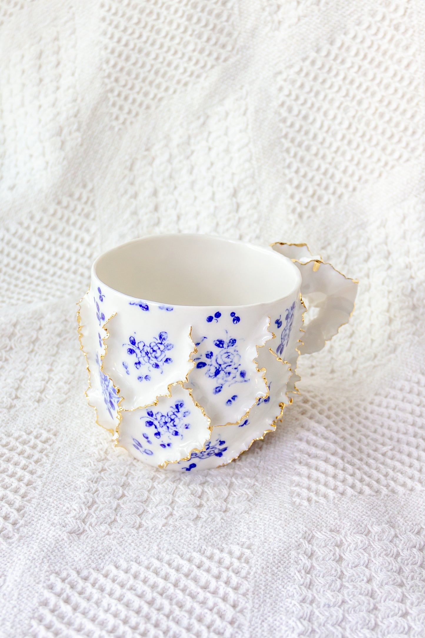 Mug en porcelaine plaqué or