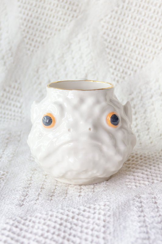 Kubek porcelanowy «Takifugu» ze złoceniem