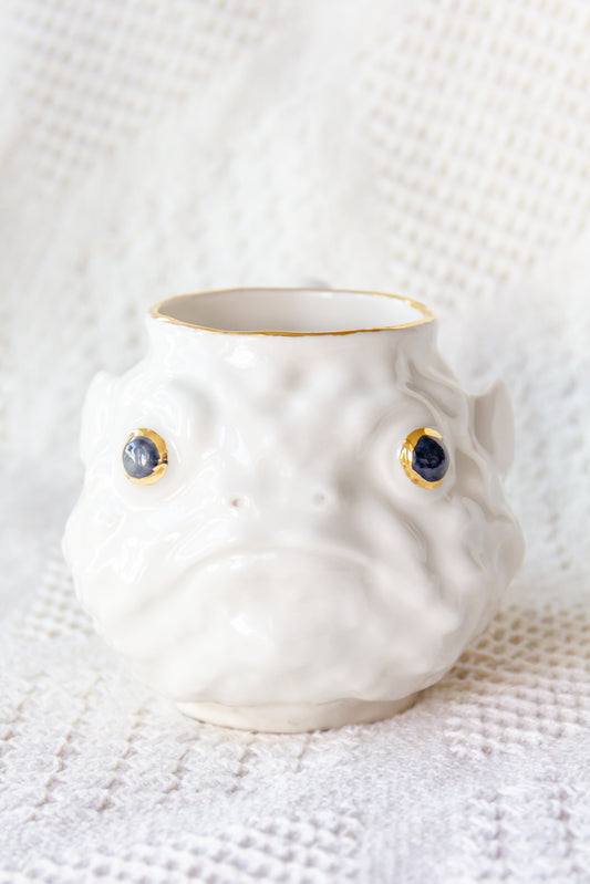 Kubek porcelanowy «Takifugu» ze złoceniem