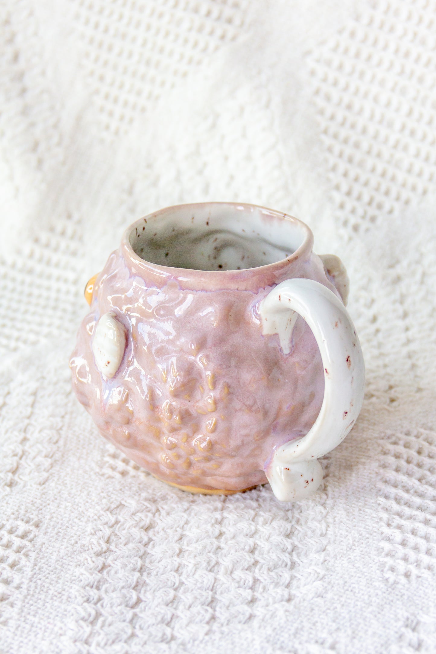Kubek ceramiczny «Takifugu» biało-fioletowy