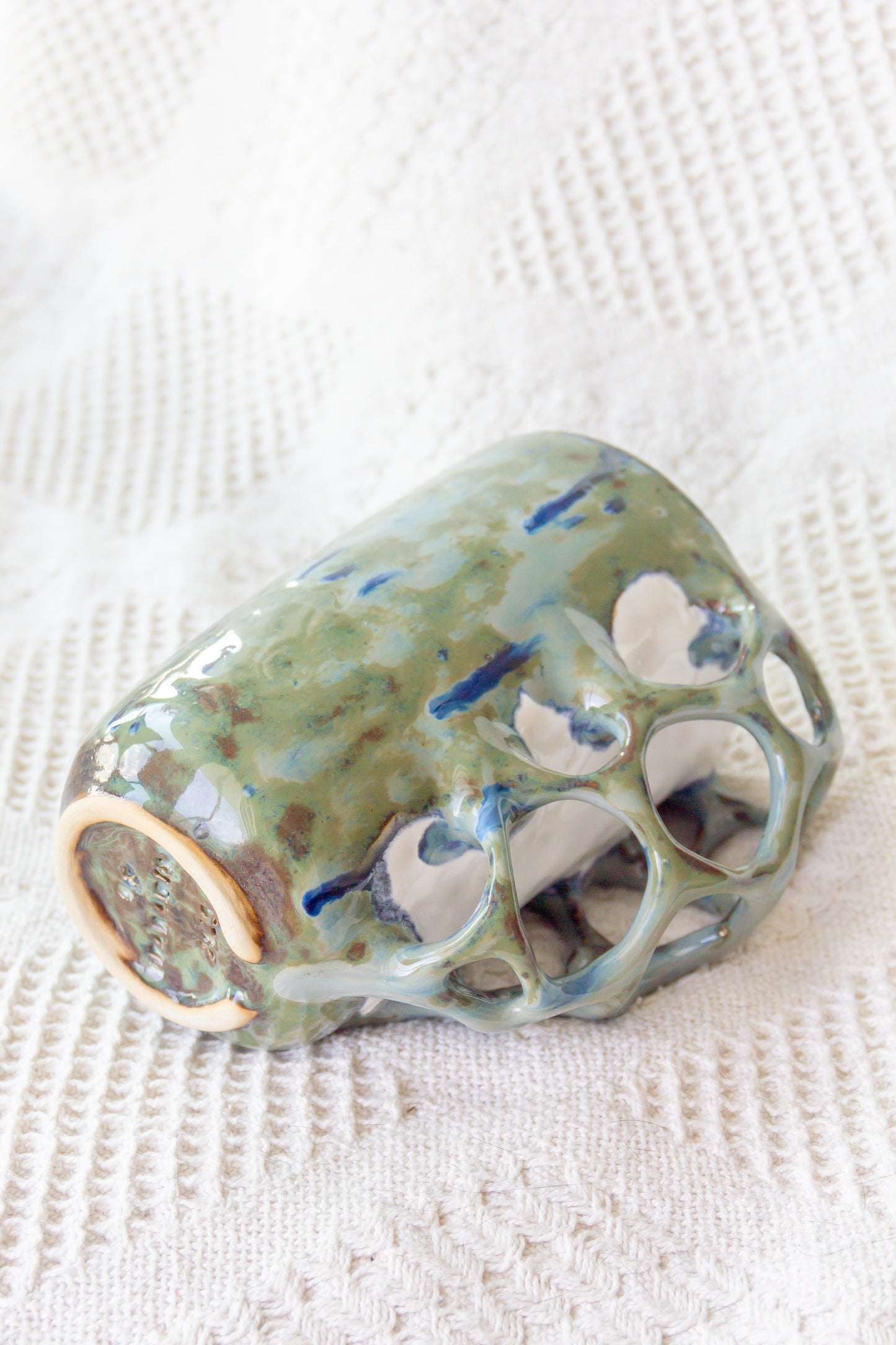 Kubek ceramiczny “Tripto” zielono-biały