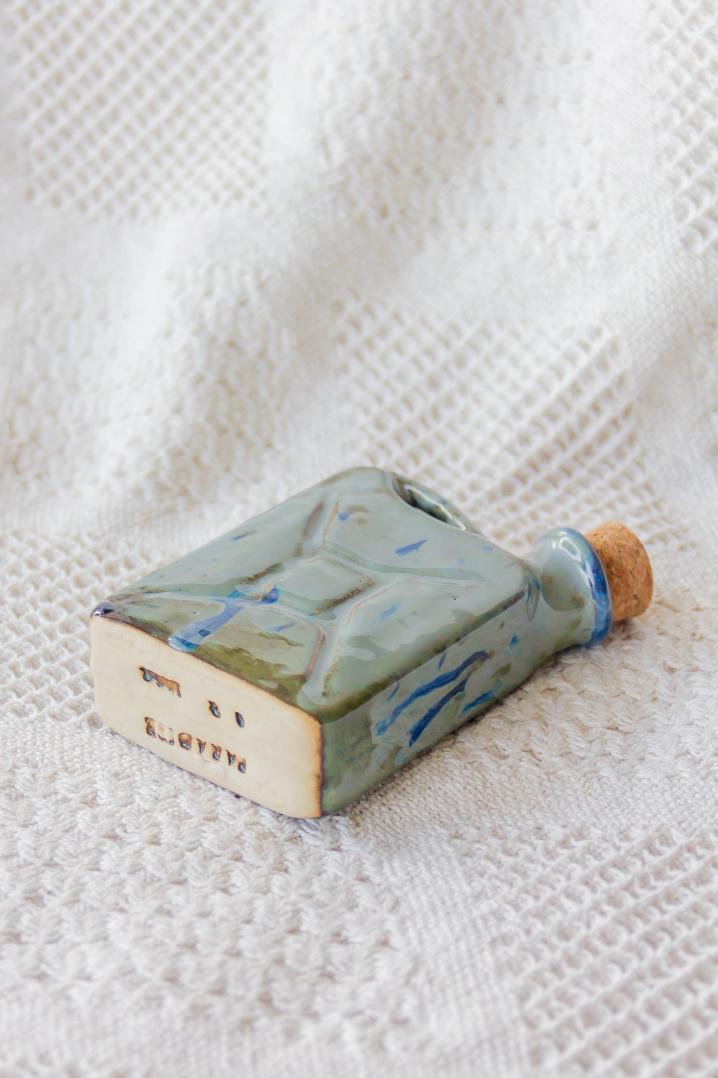 Ceramiczna piersiówka kanister zielono-niebieska