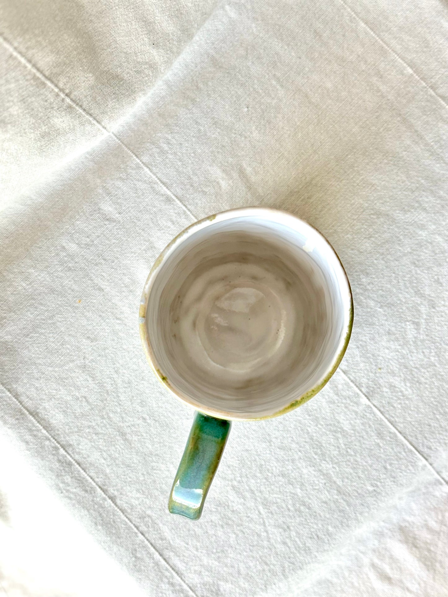 Kubek ceramiczny “Max” w kolorze zielono-białym