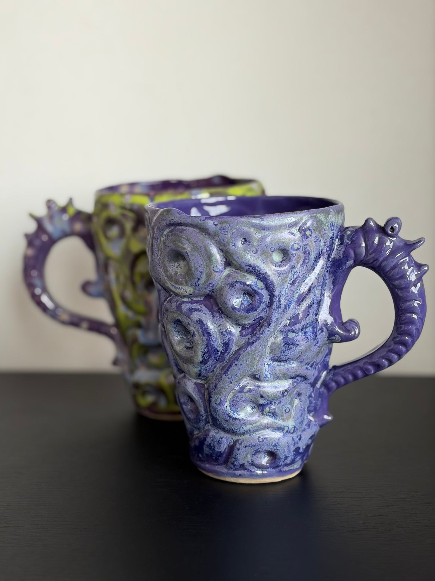 Kubek ceramiczny „Twist” fioletowy