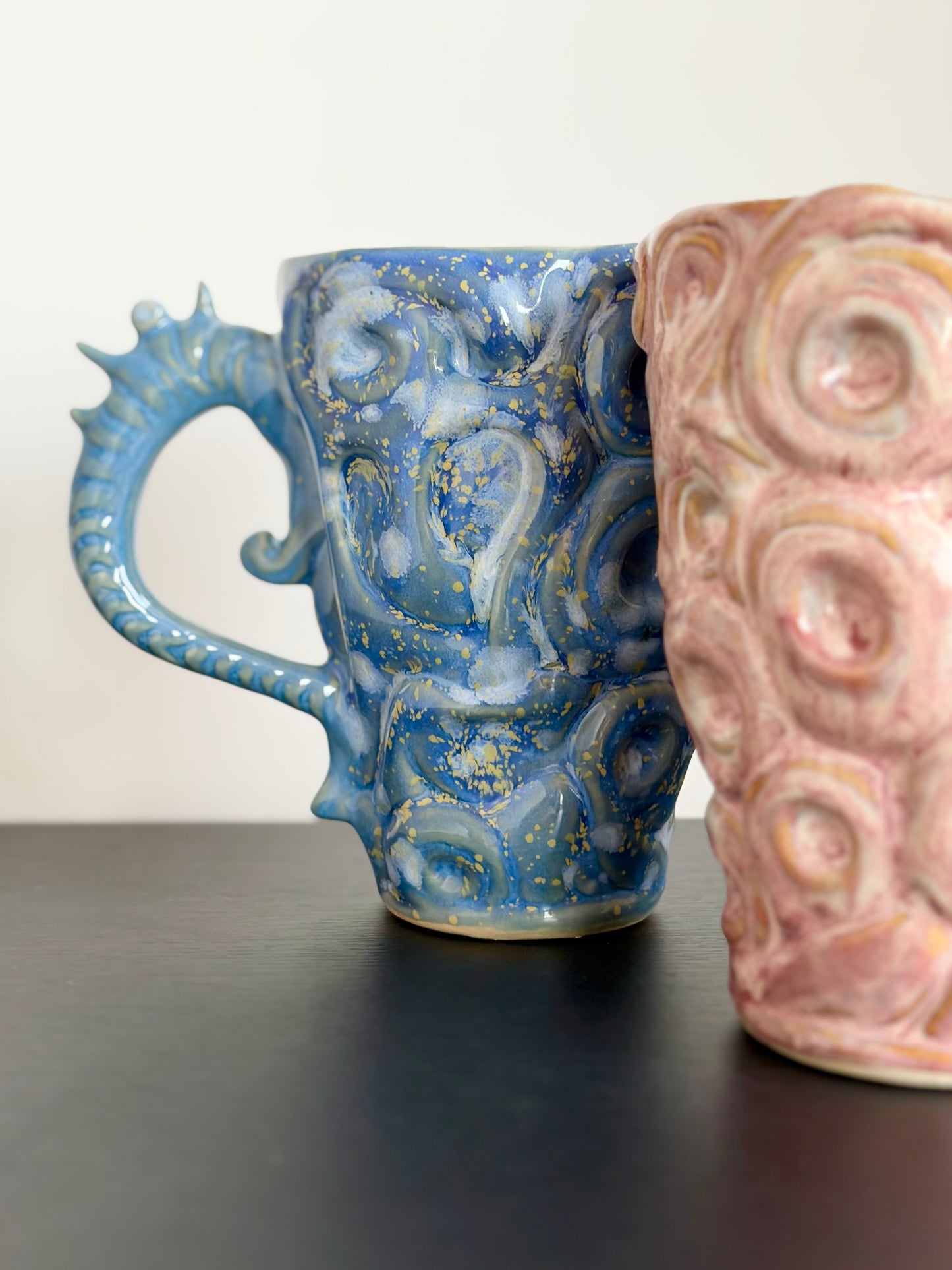 Kubek ceramiczny „Twist” niebieski