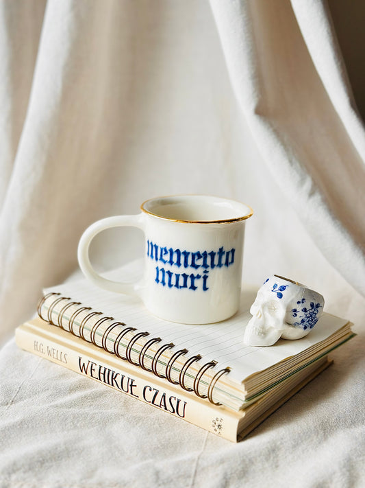 Kubek „memento mori”