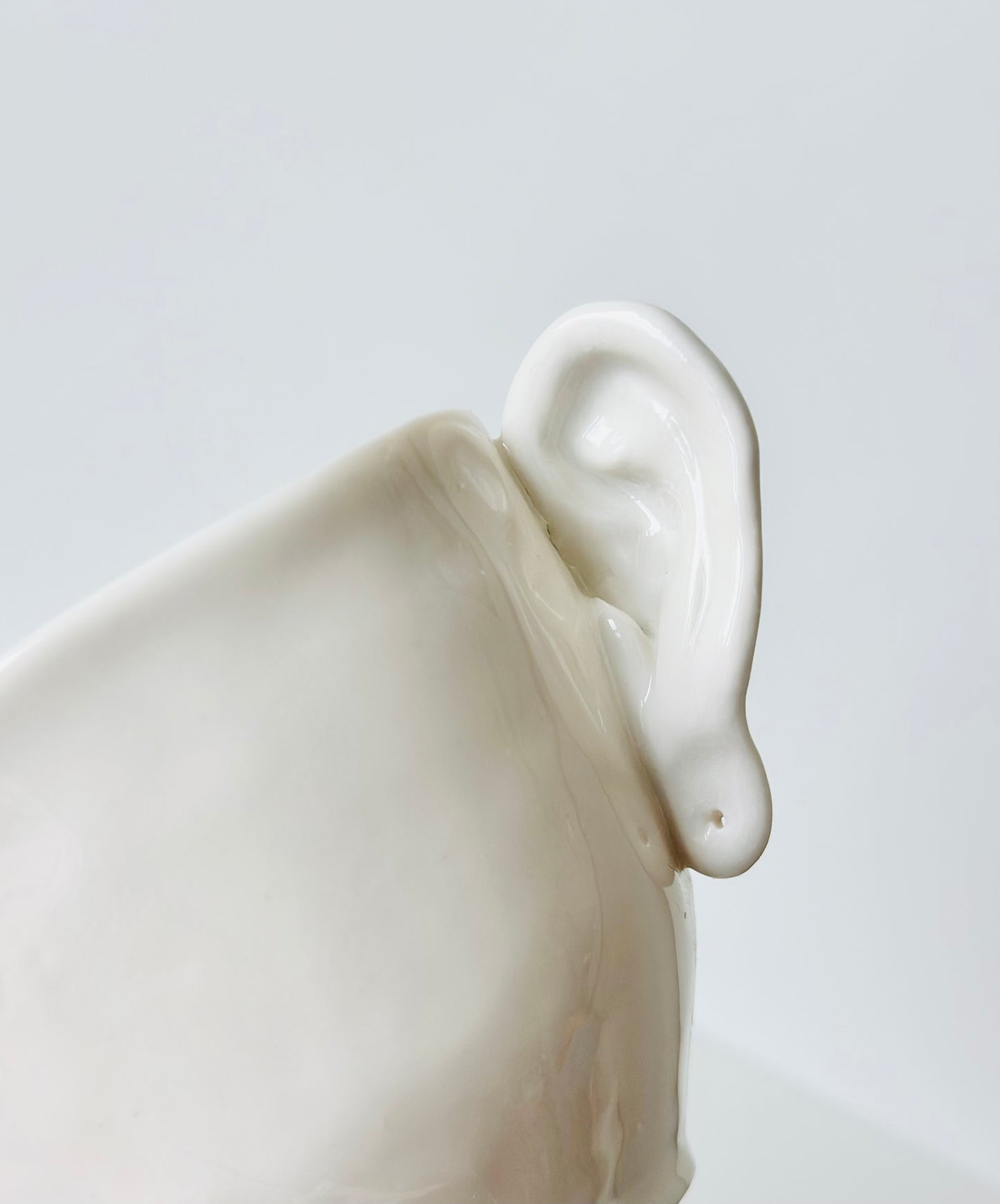 Tasse en porcelaine à fleurs colorées