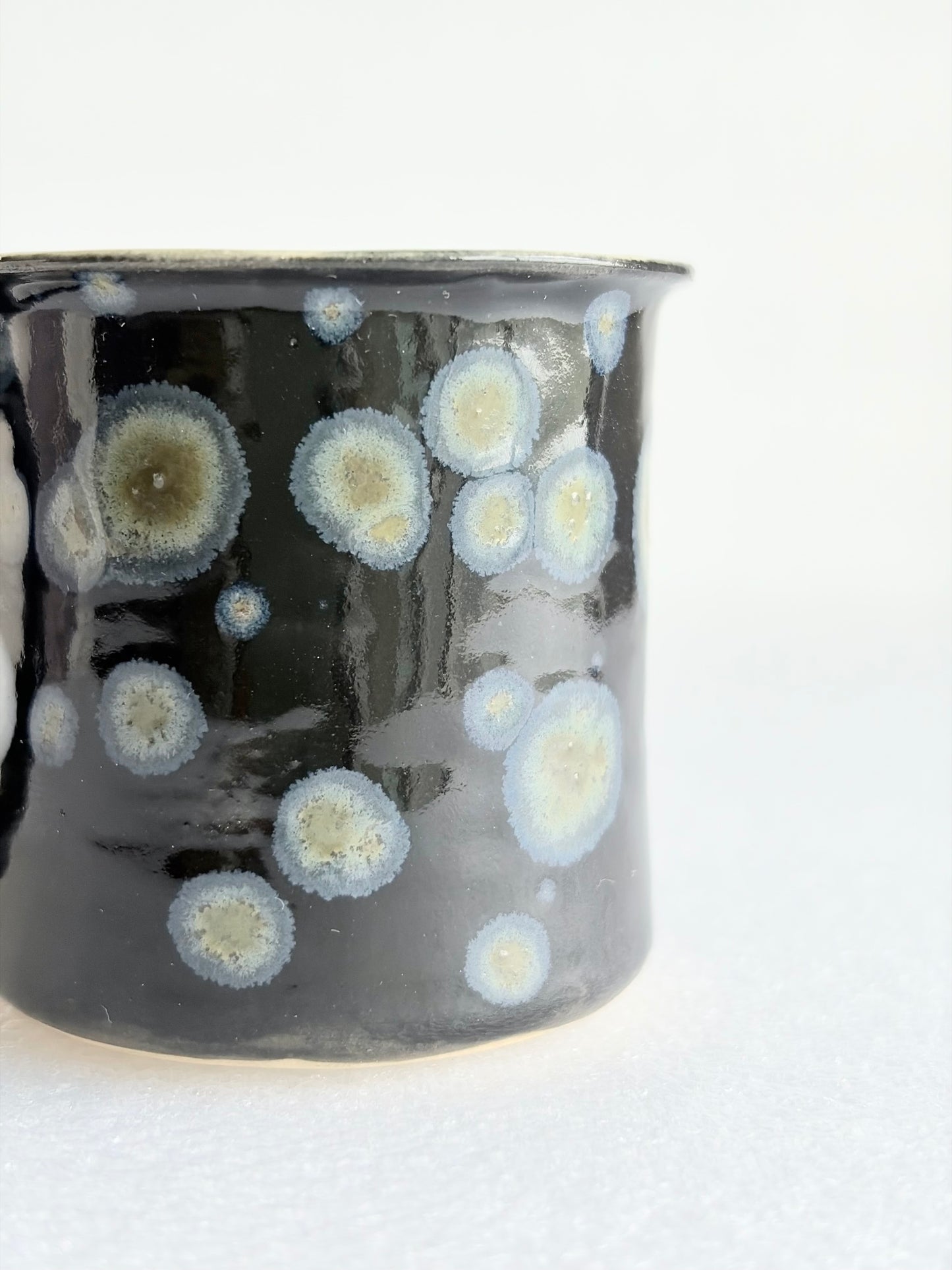 Tasse à expresso en porcelaine "Laminari" dorée