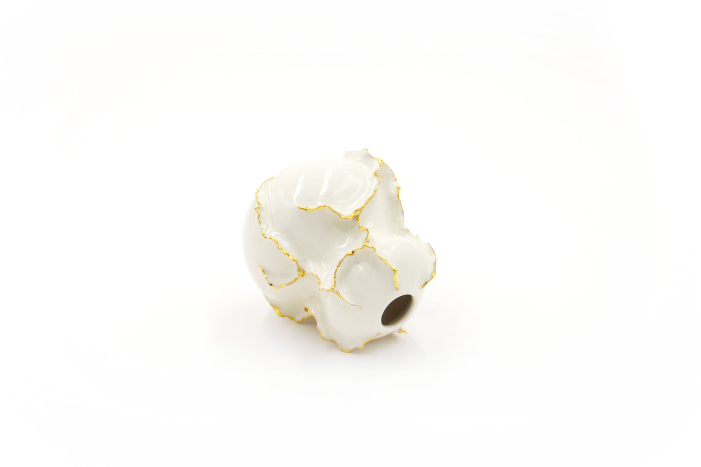 Wazonik porcelanowy ze złoceniem