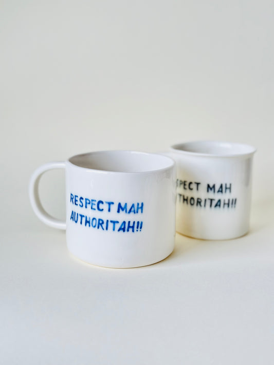 Mug en porcelaine plaqué or