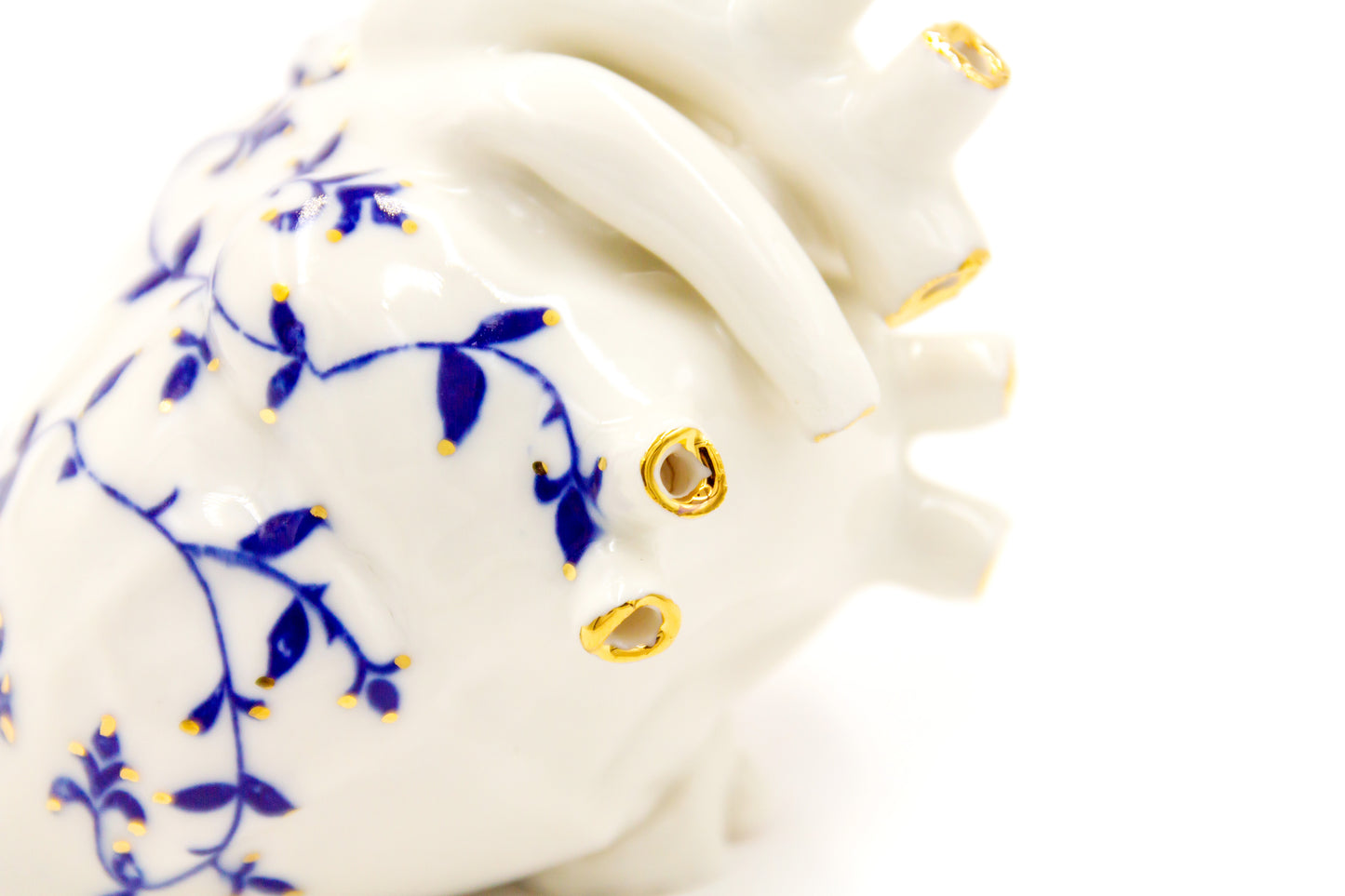 Serce porcelanowe ze złoceniem