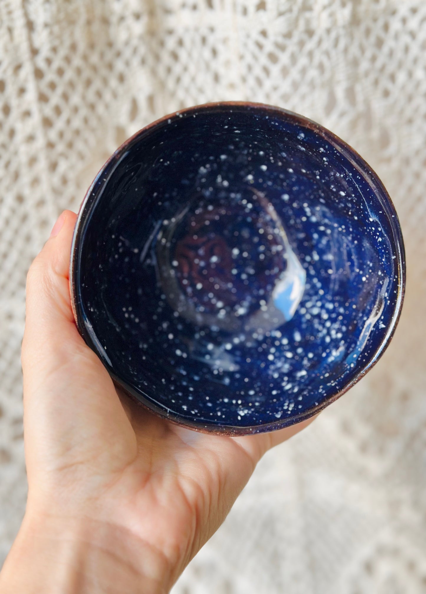 Bol en céramique marron et vert