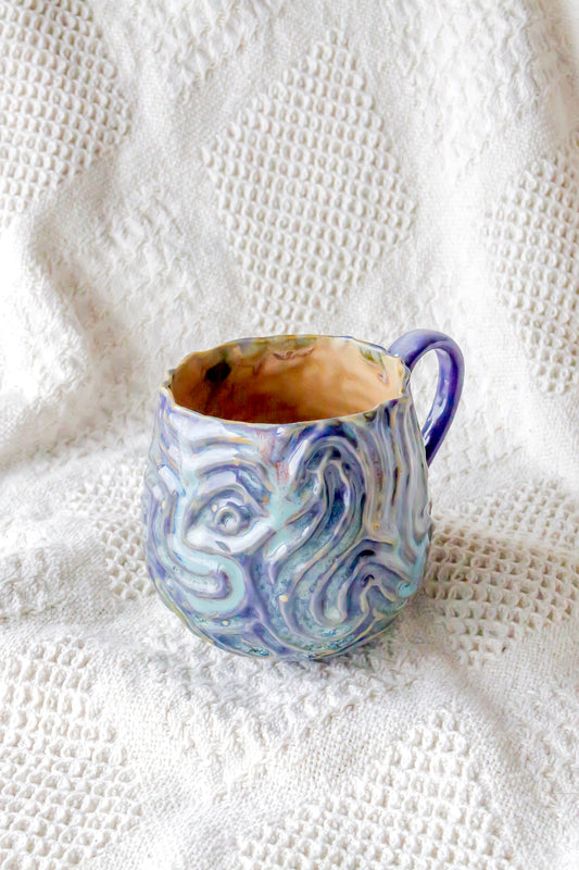 Kubek ceramiczny “Zuma” w kolorze niebiesko-fioletowym