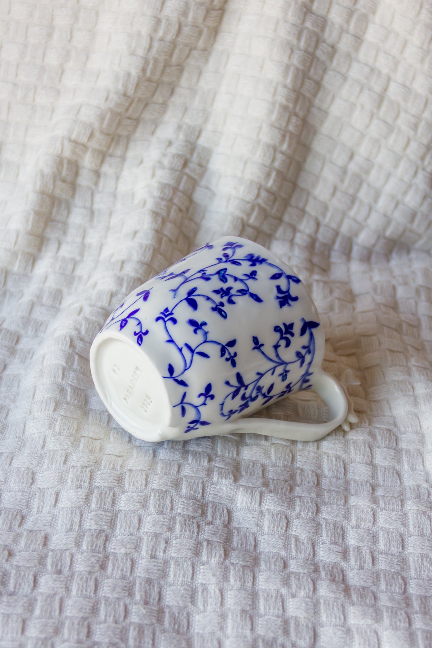 Kubek porcelanowy z werlingami