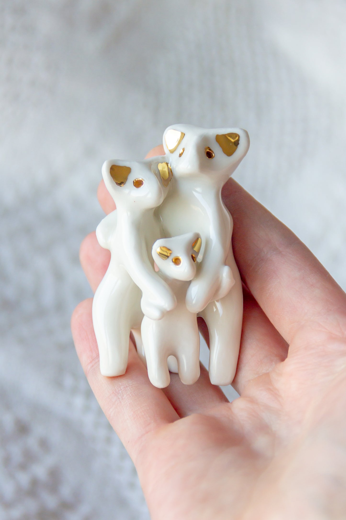 Rodzina werlingów, rzeźba porcelanowa ze złoceniem