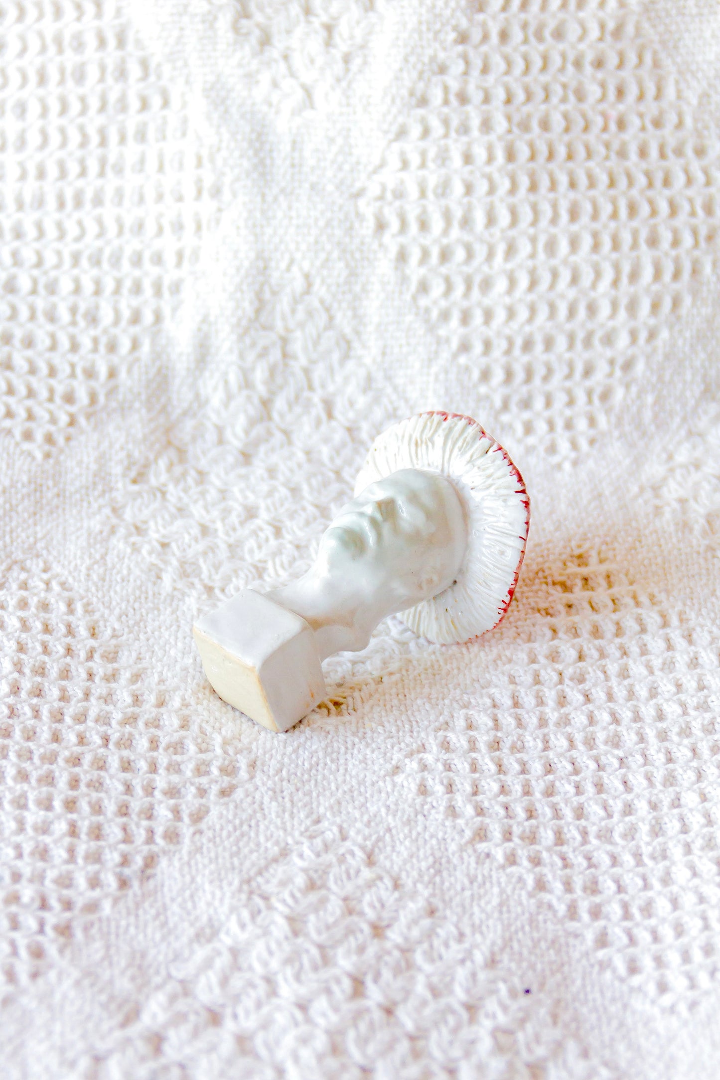 Lenin grzyb muchomor, rzeźba ceramiczna mini