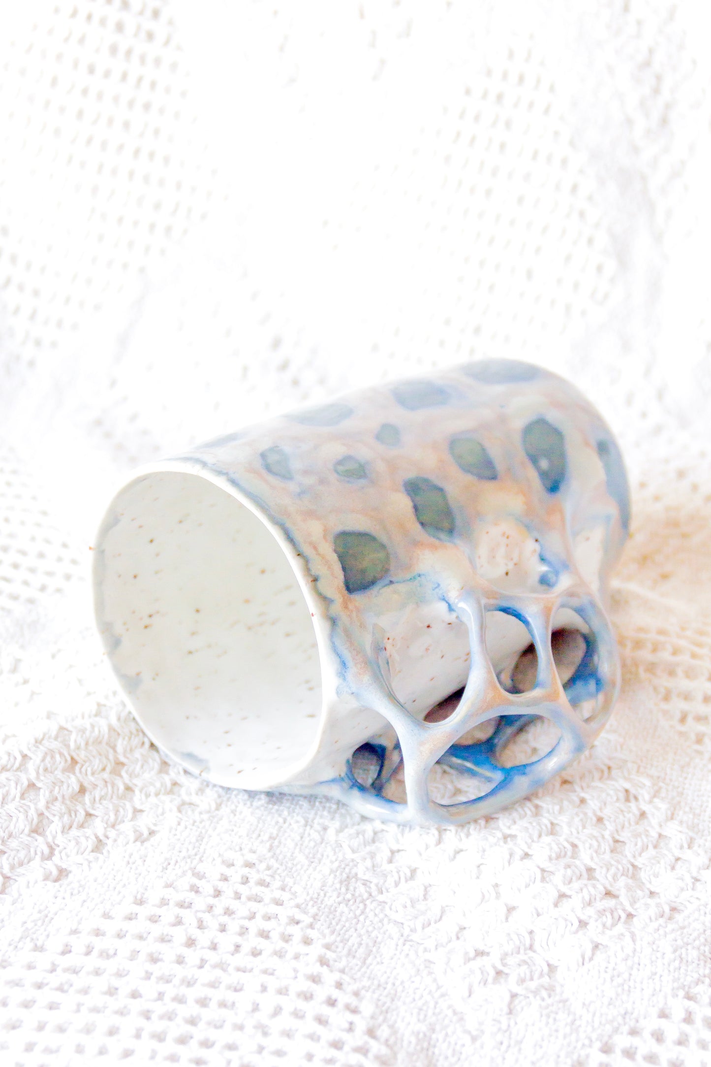 Kubek ceramiczny “Tripto” szaro-niebieski